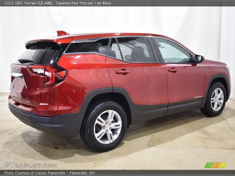 Cayenne Red Tintcoat / Jet Black 2022 GMC Terrain SLE AWD