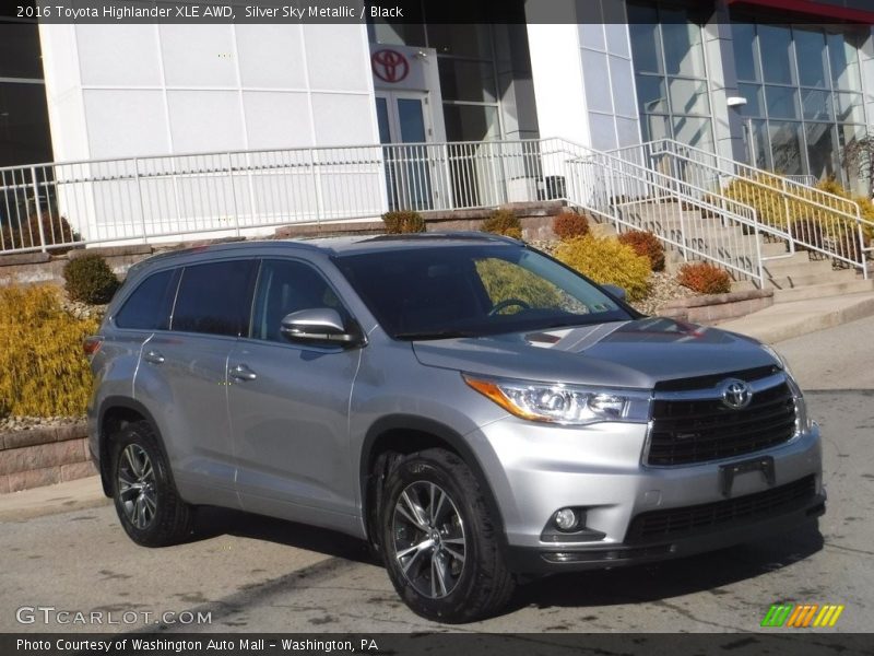 Silver Sky Metallic / Black 2016 Toyota Highlander XLE AWD