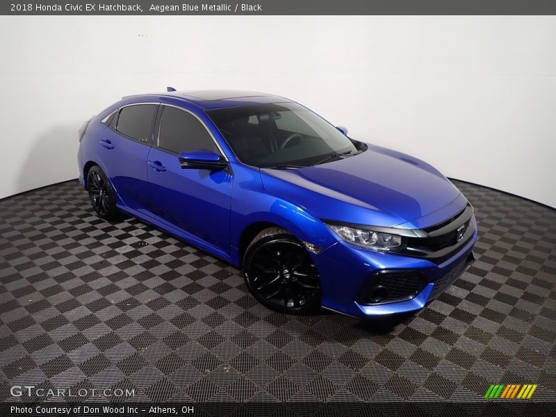 Front 3/4 View of 2018 Civic EX Hatchback