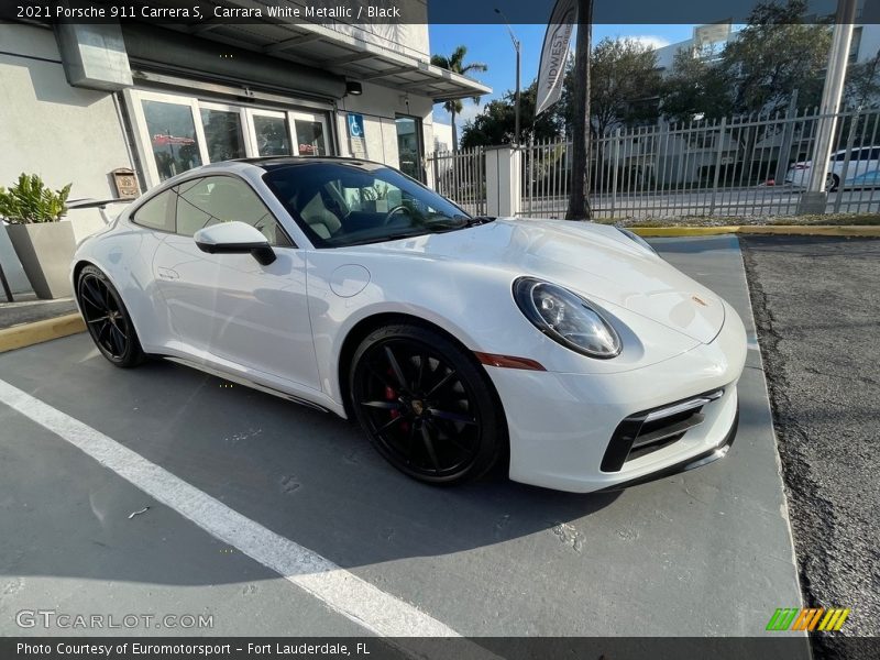 Front 3/4 View of 2021 911 Carrera S