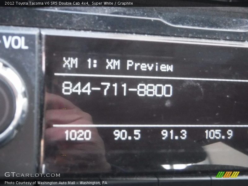 Super White / Graphite 2012 Toyota Tacoma V6 SR5 Double Cab 4x4