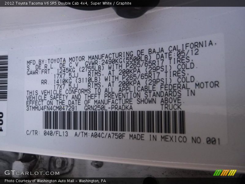 Super White / Graphite 2012 Toyota Tacoma V6 SR5 Double Cab 4x4