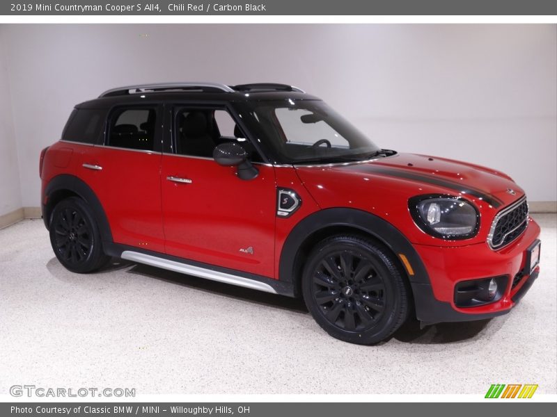 Chili Red / Carbon Black 2019 Mini Countryman Cooper S All4