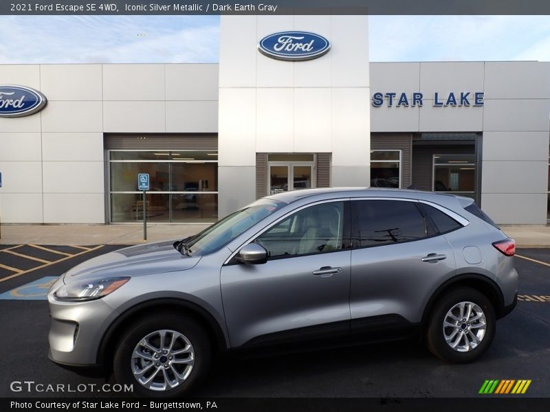 Iconic Silver Metallic / Dark Earth Gray 2021 Ford Escape SE 4WD
