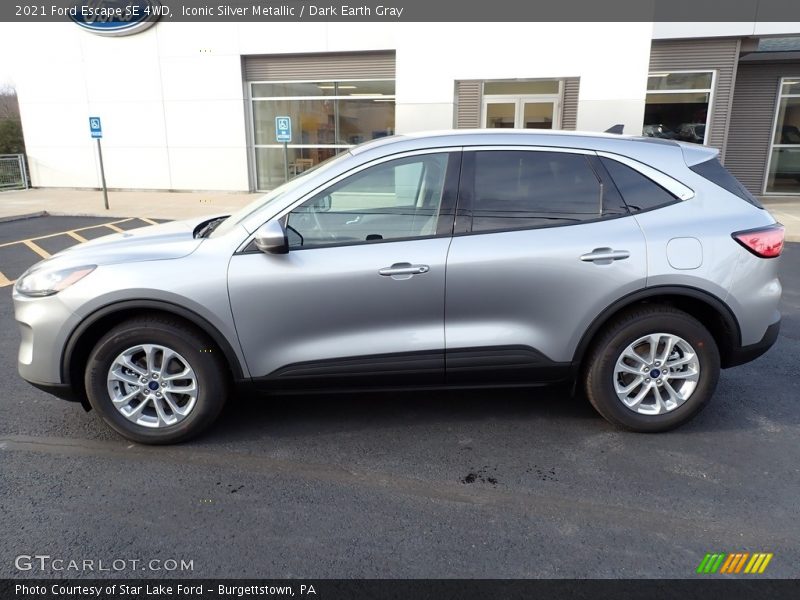  2021 Escape SE 4WD Iconic Silver Metallic