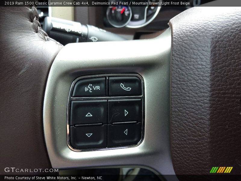  2019 1500 Classic Laramie Crew Cab 4x4 Steering Wheel