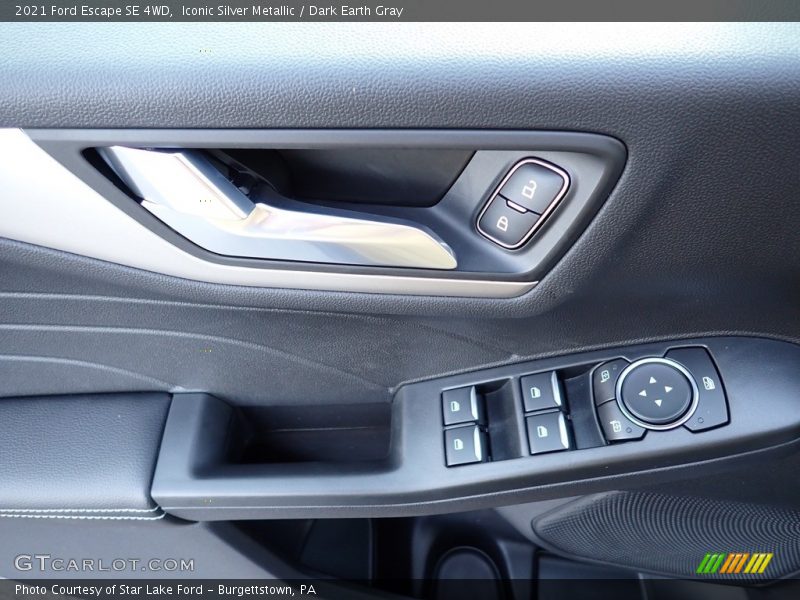 Door Panel of 2021 Escape SE 4WD