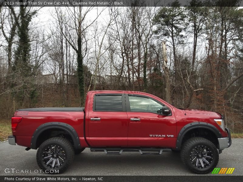 Cayenne Red Metallic / Black 2019 Nissan Titan SV Crew Cab 4x4