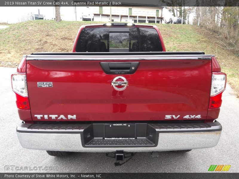 Cayenne Red Metallic / Black 2019 Nissan Titan SV Crew Cab 4x4