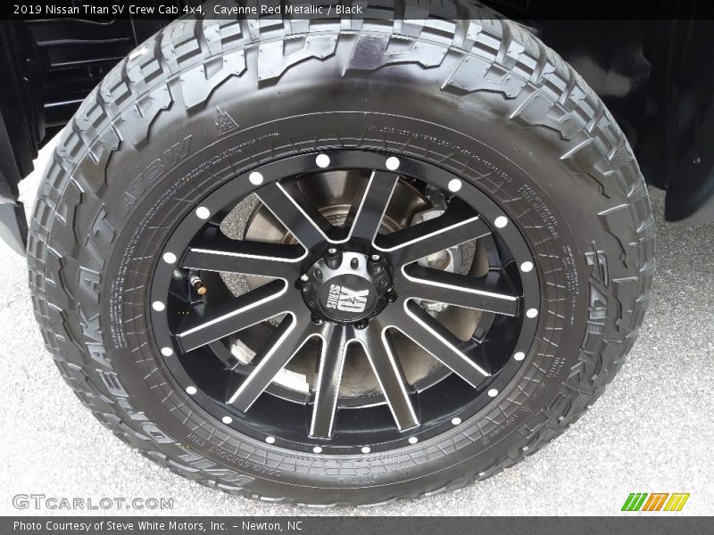 Cayenne Red Metallic / Black 2019 Nissan Titan SV Crew Cab 4x4
