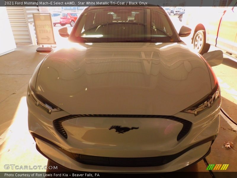 Star White Metallic Tri-Coat / Black Onyx 2021 Ford Mustang Mach-E Select eAWD