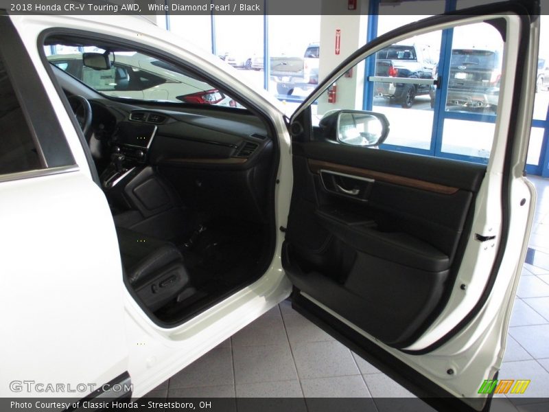 White Diamond Pearl / Black 2018 Honda CR-V Touring AWD