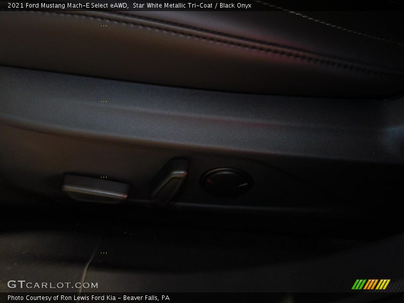 Star White Metallic Tri-Coat / Black Onyx 2021 Ford Mustang Mach-E Select eAWD