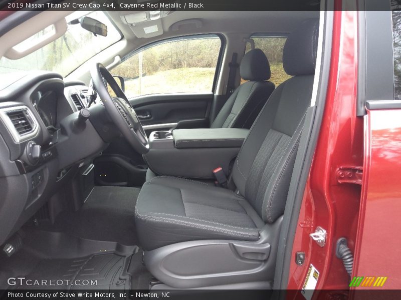 Cayenne Red Metallic / Black 2019 Nissan Titan SV Crew Cab 4x4