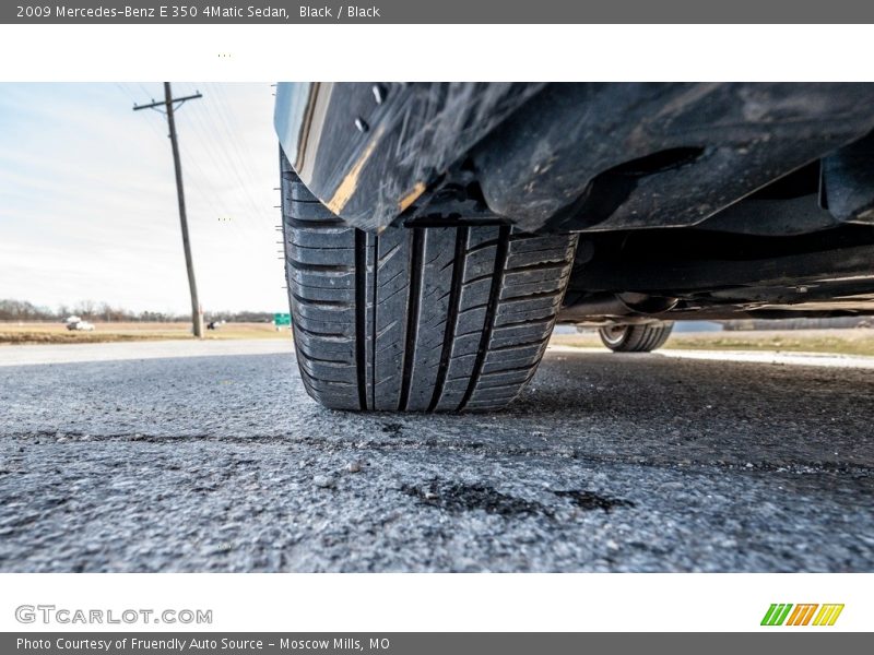 Black / Black 2009 Mercedes-Benz E 350 4Matic Sedan