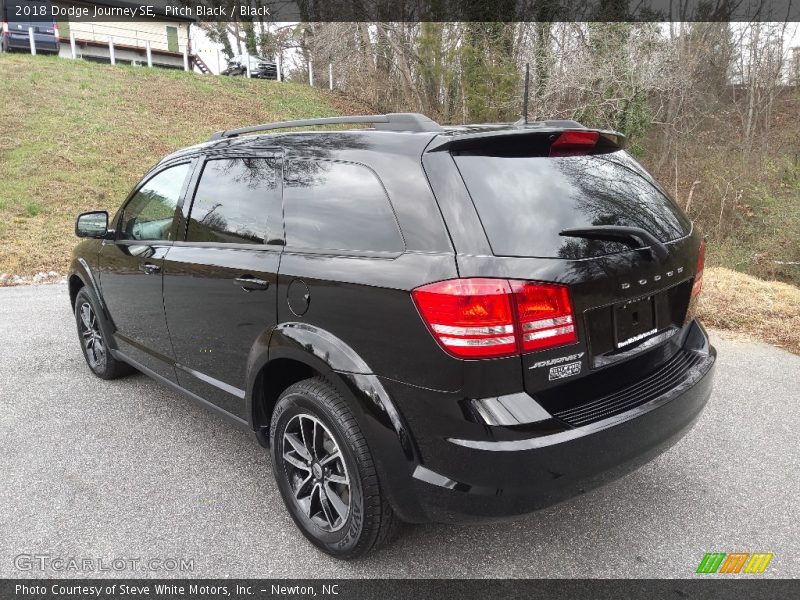 Pitch Black / Black 2018 Dodge Journey SE