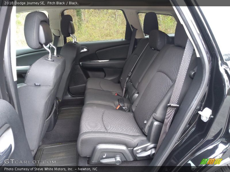 Pitch Black / Black 2018 Dodge Journey SE