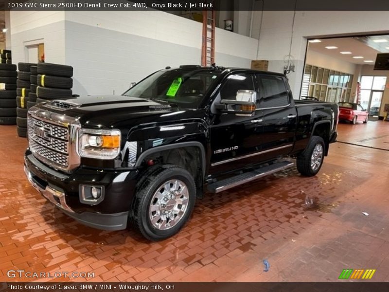 Onyx Black / Jet Black 2019 GMC Sierra 2500HD Denali Crew Cab 4WD