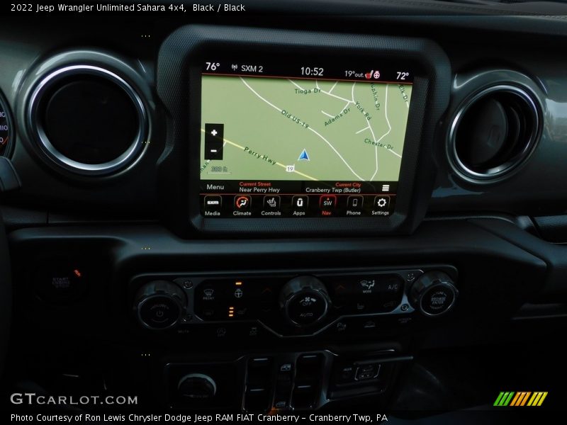 Navigation of 2022 Wrangler Unlimited Sahara 4x4