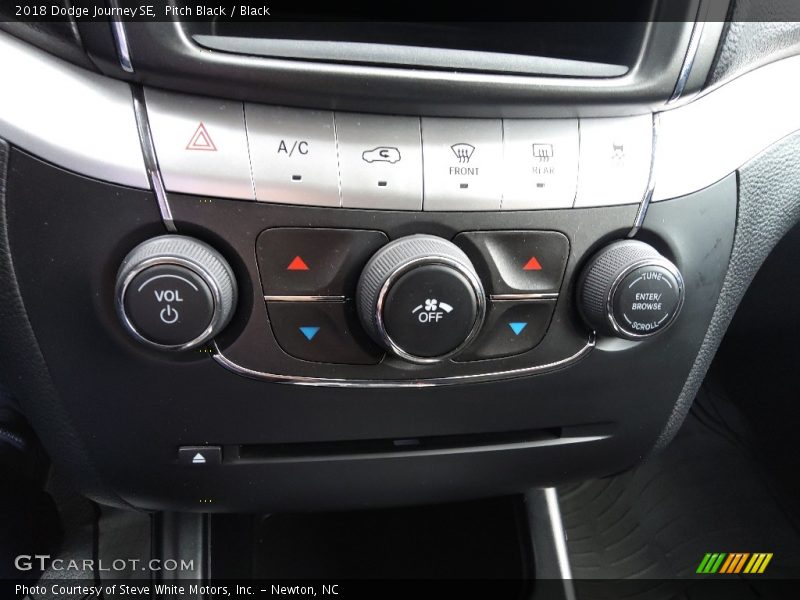 Pitch Black / Black 2018 Dodge Journey SE