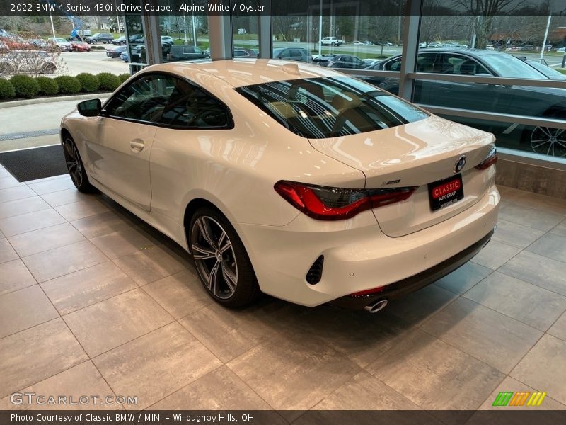 Alpine White / Oyster 2022 BMW 4 Series 430i xDrive Coupe