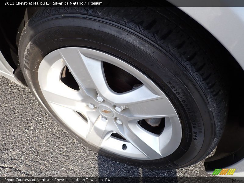 Silver Ice Metallic / Titanium 2011 Chevrolet Malibu LS