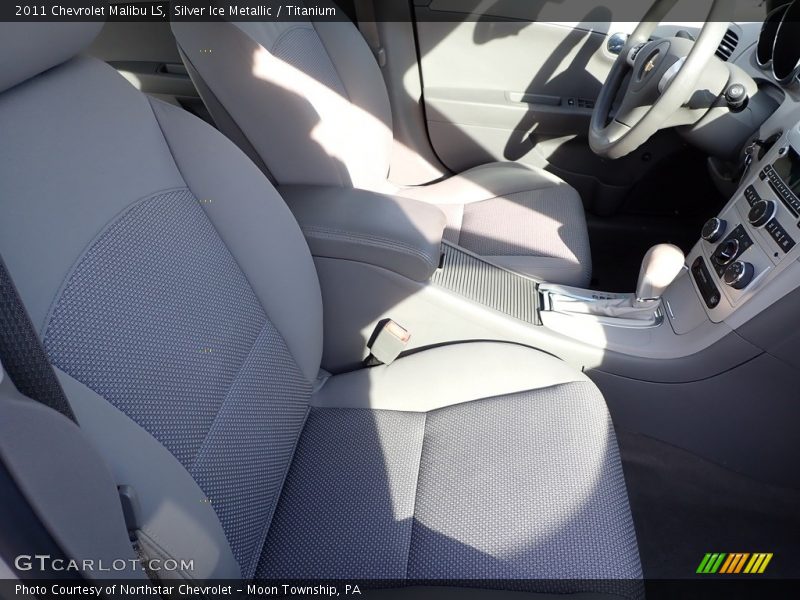 Silver Ice Metallic / Titanium 2011 Chevrolet Malibu LS