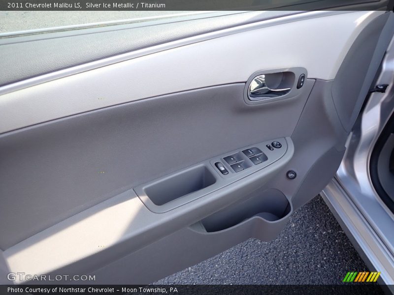 Silver Ice Metallic / Titanium 2011 Chevrolet Malibu LS
