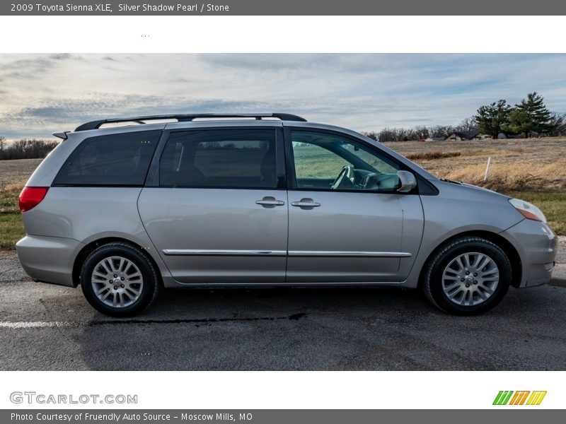Silver Shadow Pearl / Stone 2009 Toyota Sienna XLE