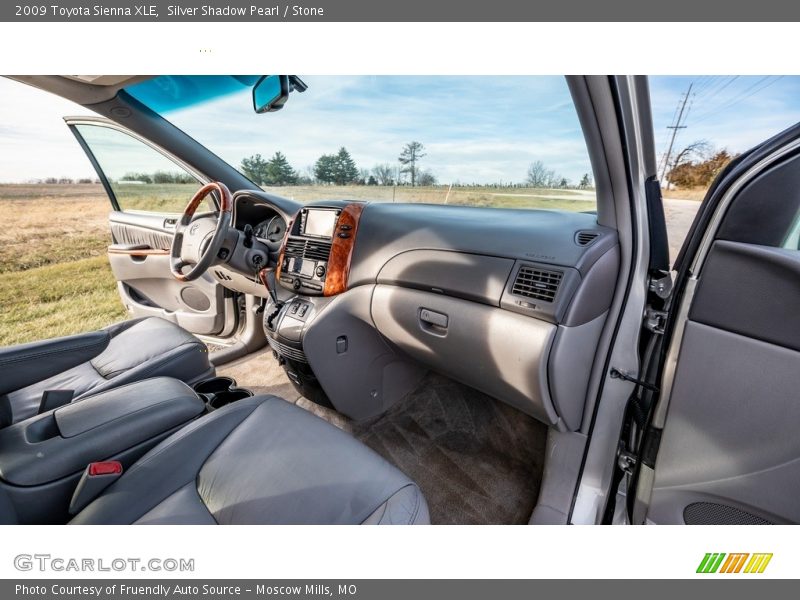 Silver Shadow Pearl / Stone 2009 Toyota Sienna XLE