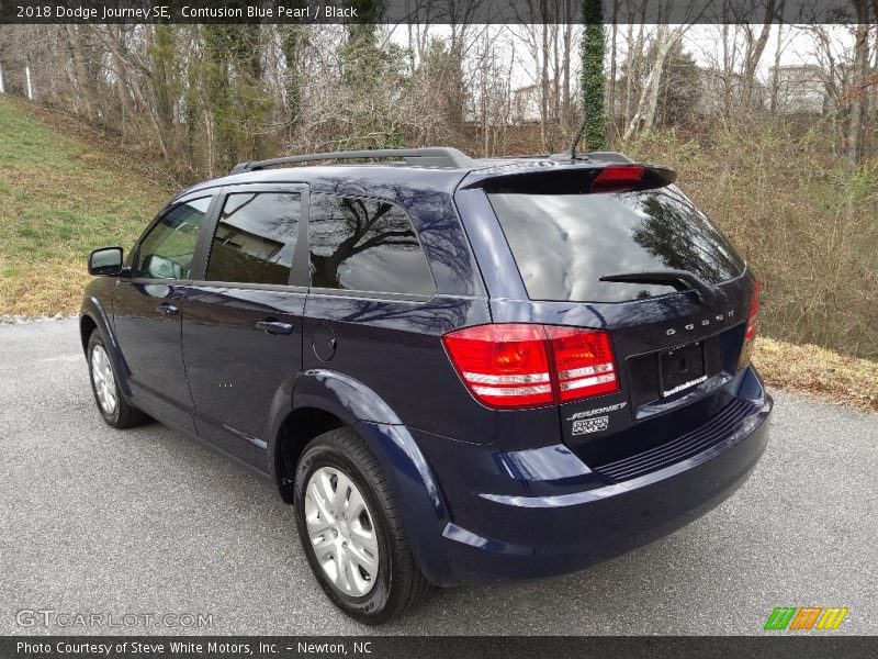 Contusion Blue Pearl / Black 2018 Dodge Journey SE
