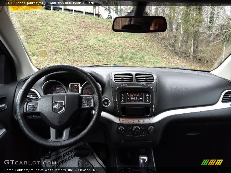 Contusion Blue Pearl / Black 2018 Dodge Journey SE
