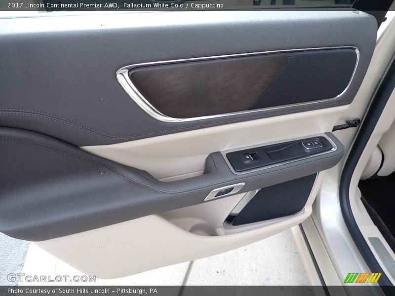 Door Panel of 2017 Continental Premier AWD