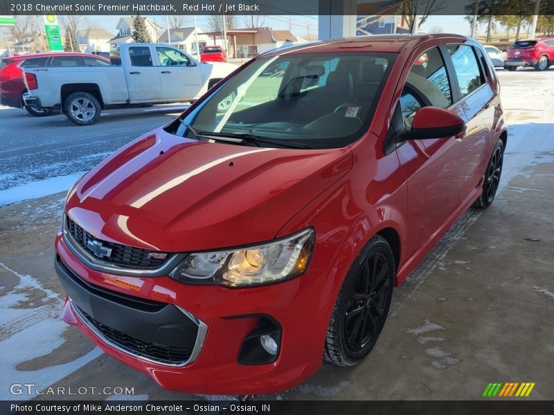 Red Hot / Jet Black 2018 Chevrolet Sonic Premier Hatchback