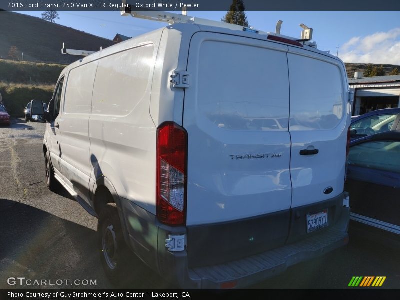 Oxford White / Pewter 2016 Ford Transit 250 Van XL LR Regular