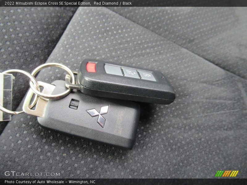 Keys of 2022 Eclipse Cross SE Special Edition