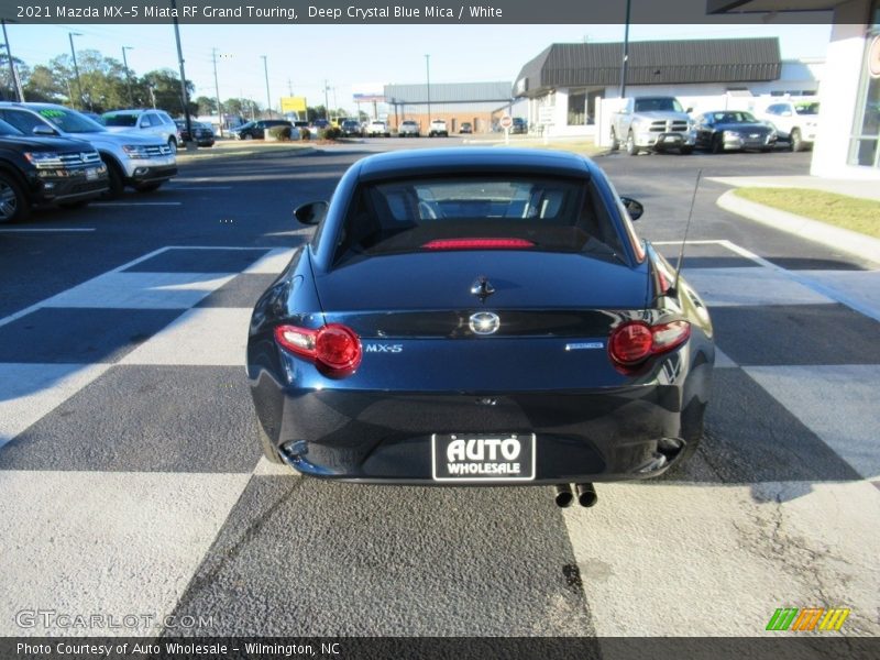 Deep Crystal Blue Mica / White 2021 Mazda MX-5 Miata RF Grand Touring