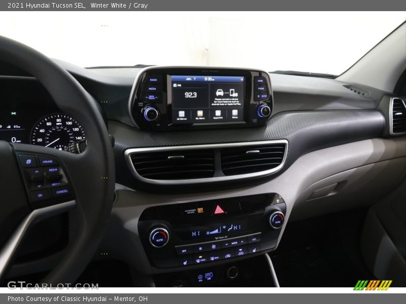 Winter White / Gray 2021 Hyundai Tucson SEL