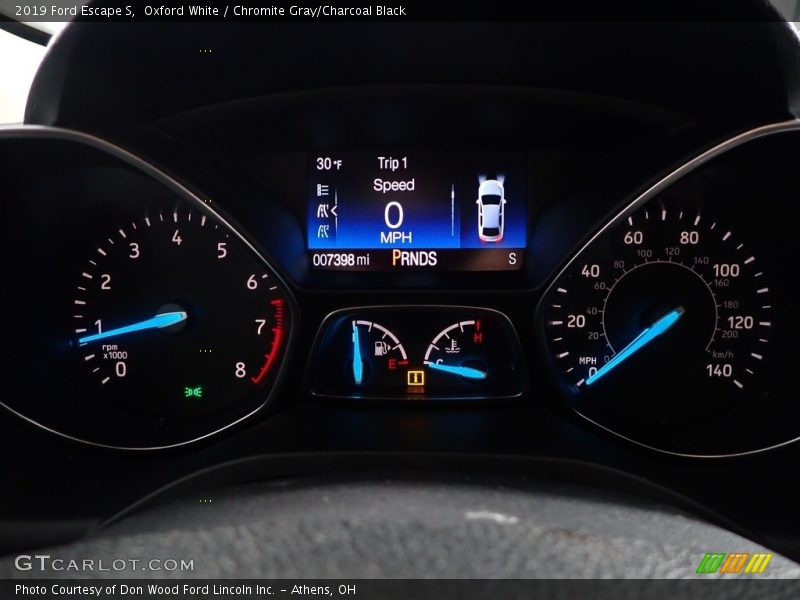 Oxford White / Chromite Gray/Charcoal Black 2019 Ford Escape S