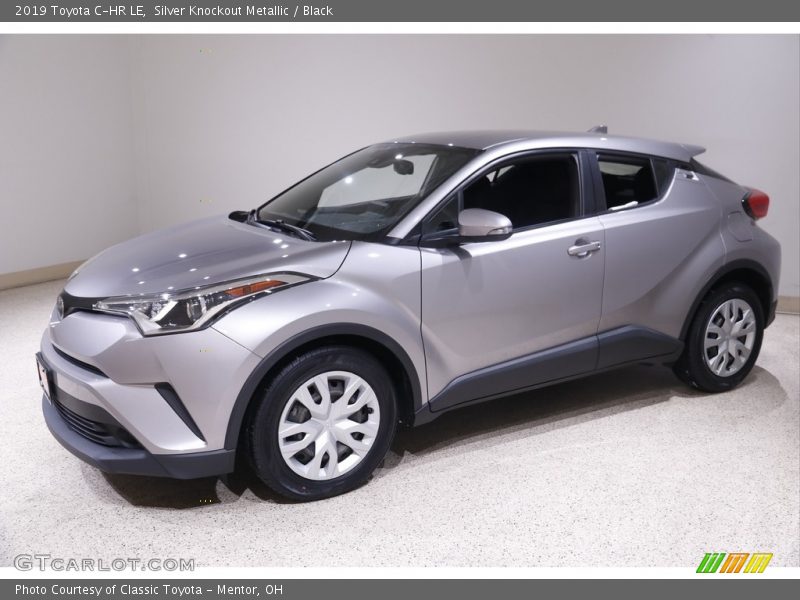 Silver Knockout Metallic / Black 2019 Toyota C-HR LE