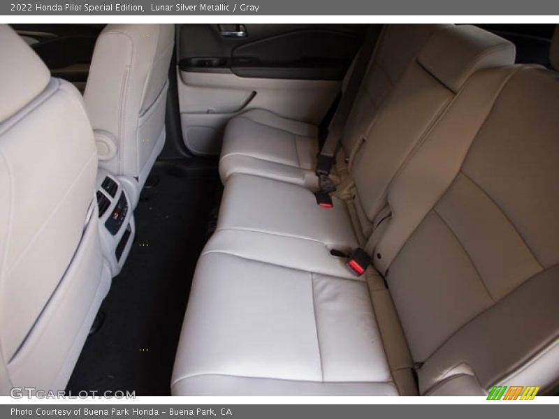 Lunar Silver Metallic / Gray 2022 Honda Pilot Special Edition
