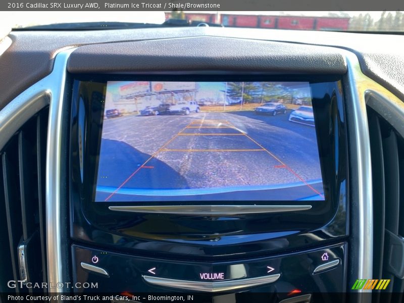 Platinum Ice Tricoat / Shale/Brownstone 2016 Cadillac SRX Luxury AWD