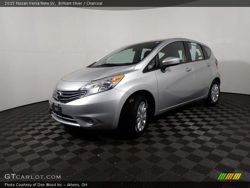 Brilliant Silver / Charcoal 2015 Nissan Versa Note SV