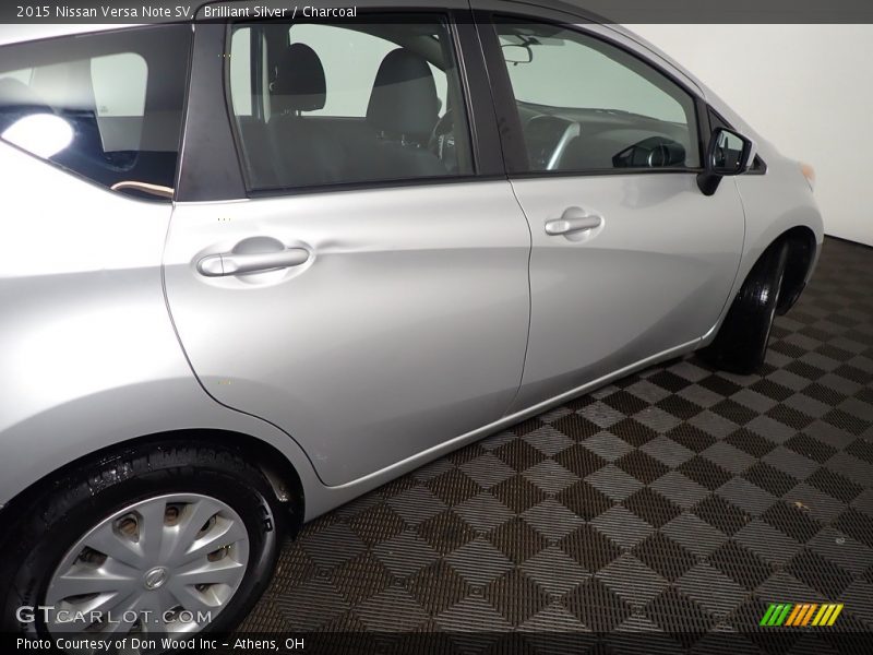 Brilliant Silver / Charcoal 2015 Nissan Versa Note SV