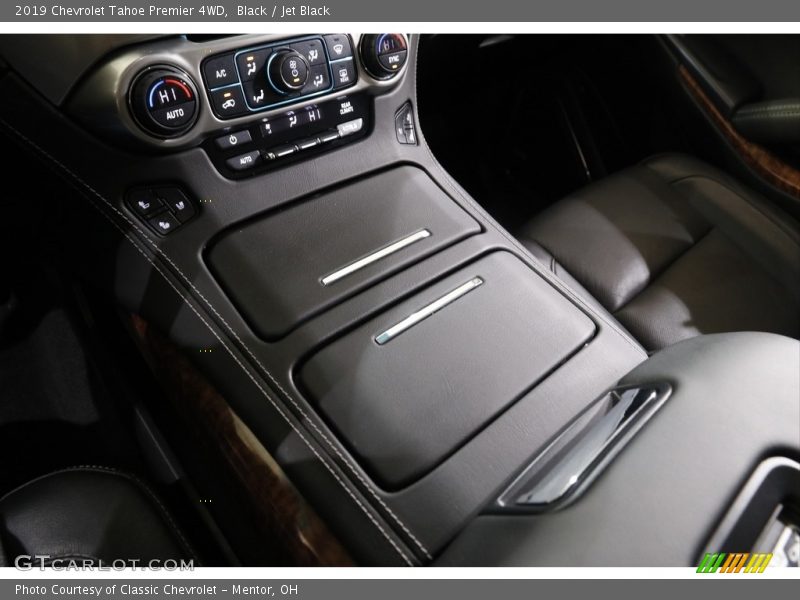 Black / Jet Black 2019 Chevrolet Tahoe Premier 4WD