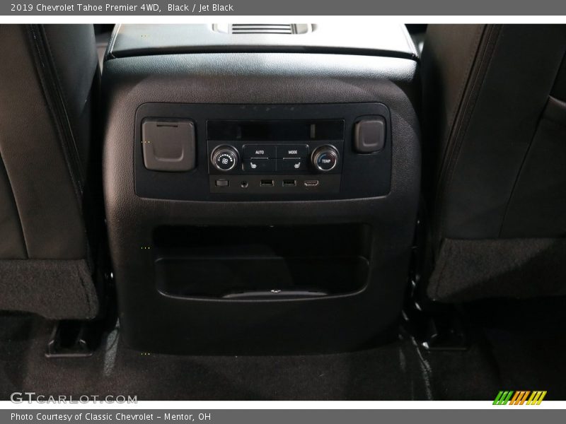 Black / Jet Black 2019 Chevrolet Tahoe Premier 4WD