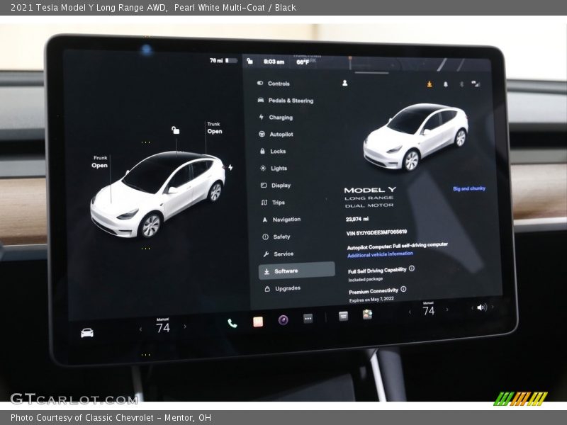 Controls of 2021 Model Y Long Range AWD