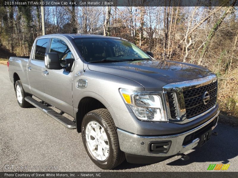Front 3/4 View of 2018 TITAN XD SV Crew Cab 4x4