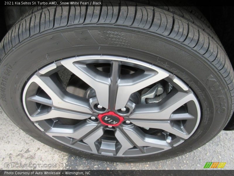 Snow White Pearl / Black 2021 Kia Seltos SX Turbo AWD