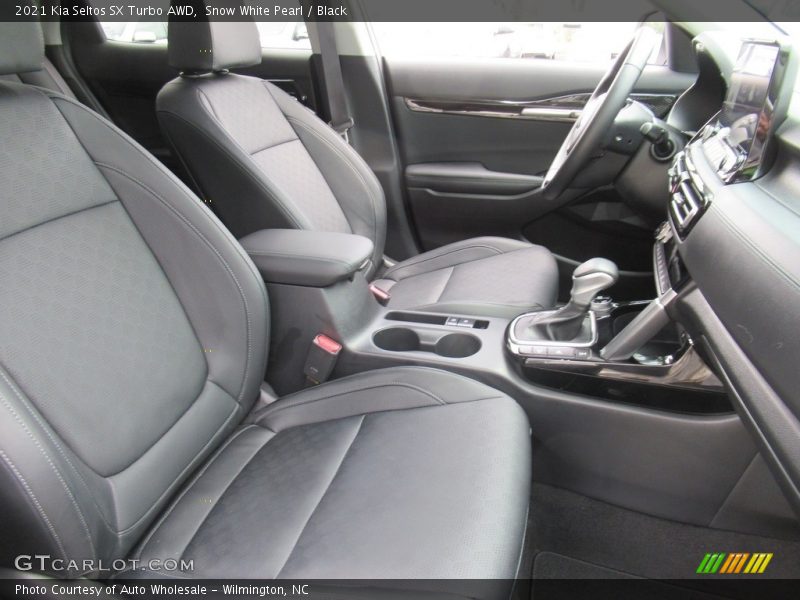 Snow White Pearl / Black 2021 Kia Seltos SX Turbo AWD